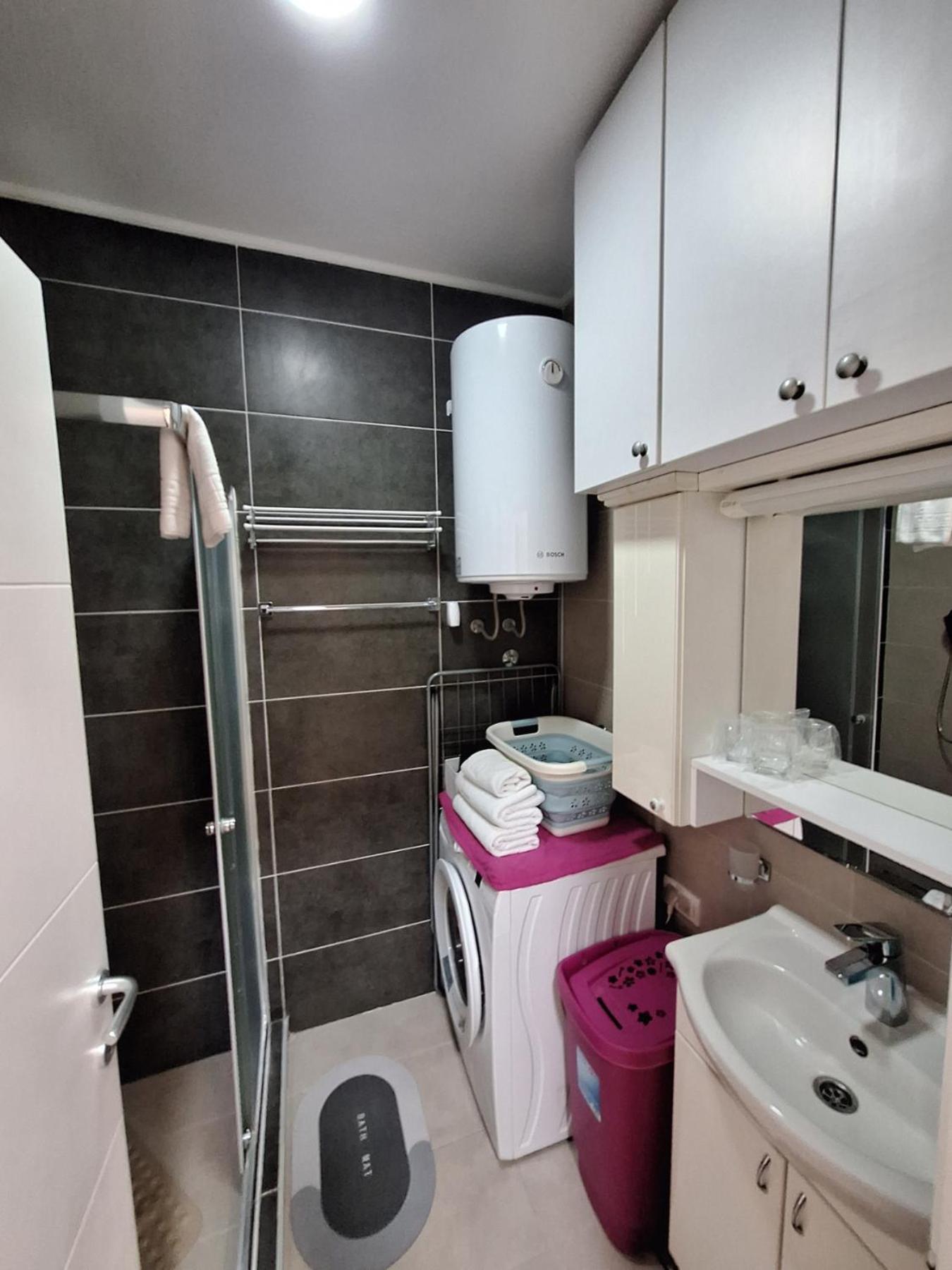 Lux Apartment Sanja 1 Subotica Eksteriør billede