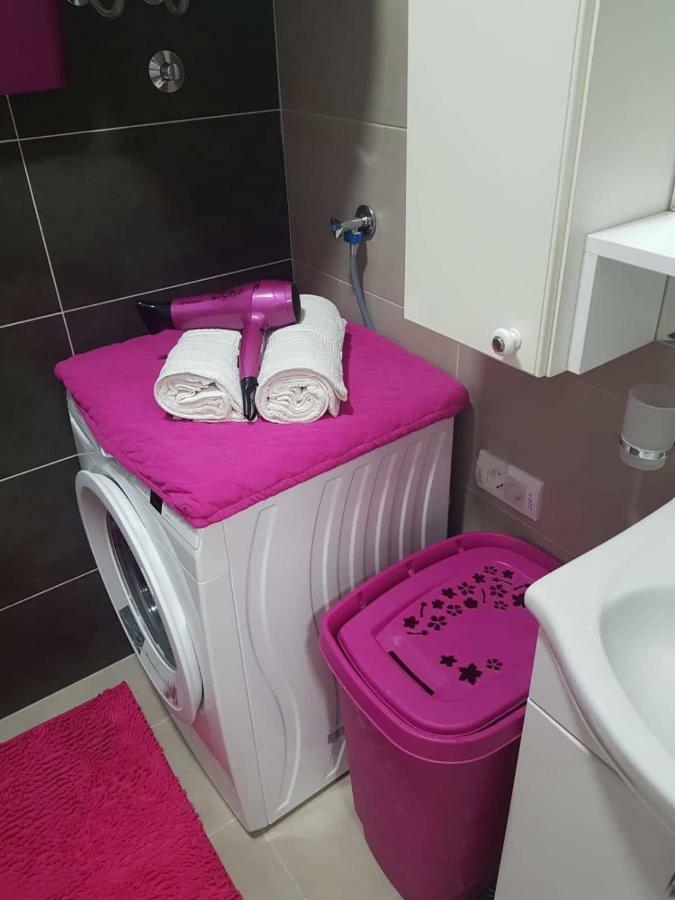 Lux Apartment Sanja 1 Subotica Eksteriør billede